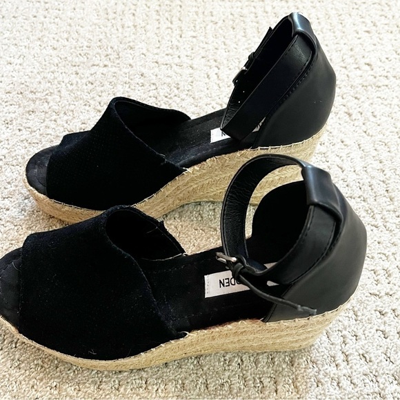 Steve Madden Josey Black Wedges Women Size 9.5 Espadrille Sandals Ankle Strap - Picture 9 of 10